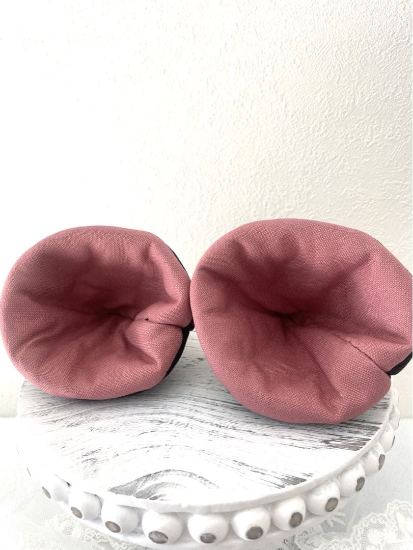 ⚠️専用商品　三角鍋つかみ.三角ミトン.STAUB.ストウブ.手刺繍.ハンドメイド