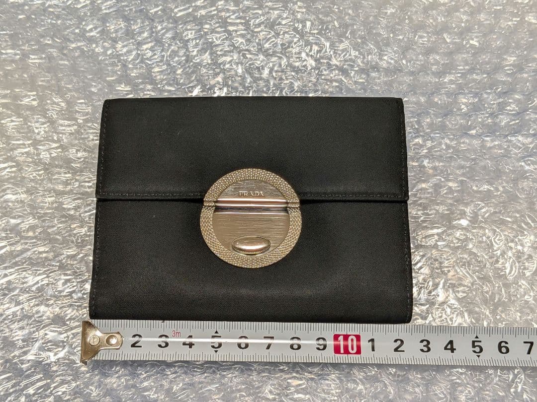 PRADA プラダ ナイロン 二つ折り財布 ブラック