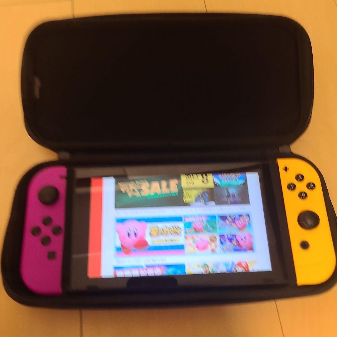 Nintendo Switch 本体 紫と黄色のJoy-Con