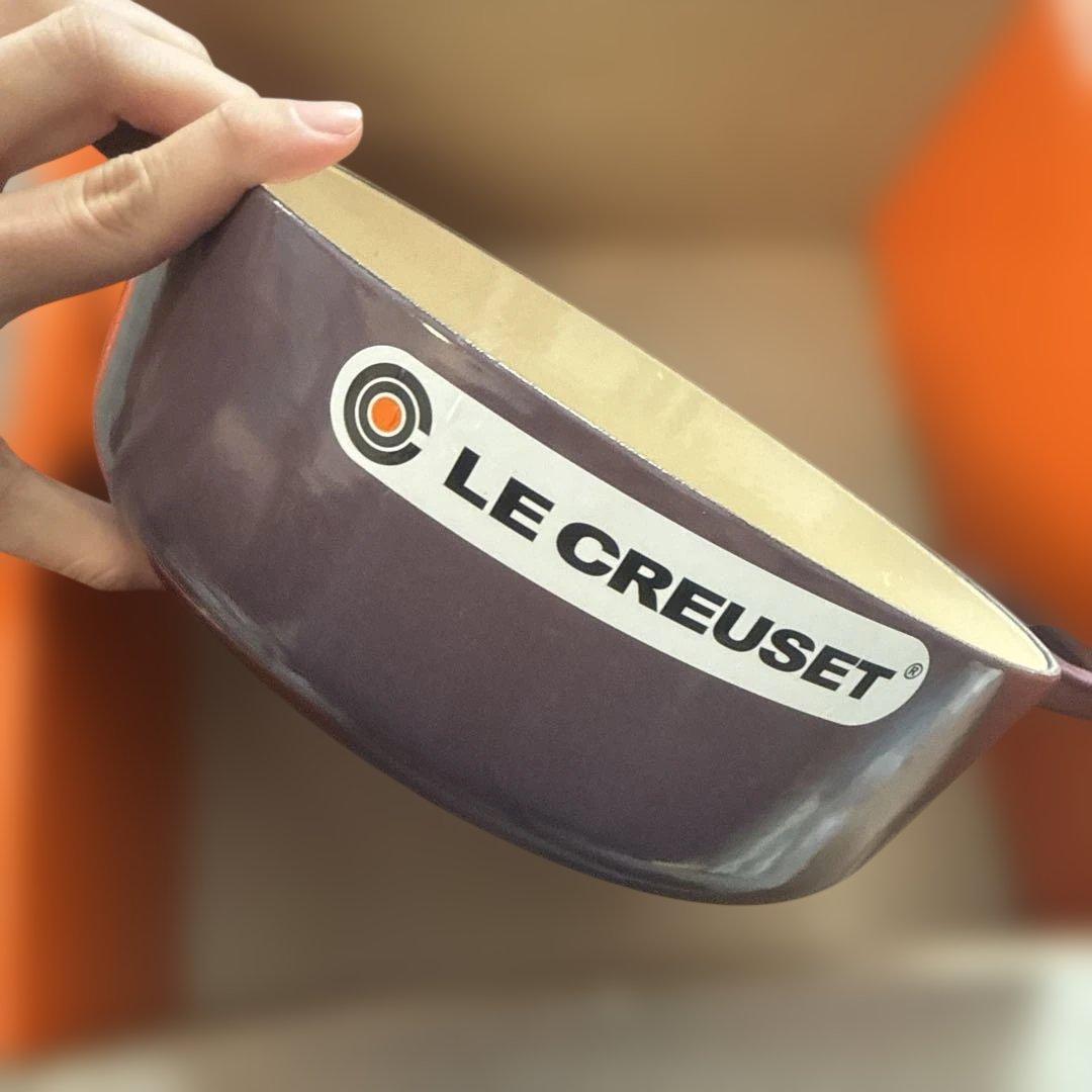 お値下げ◎LE CREUSET 両手鍋 24cm パープル