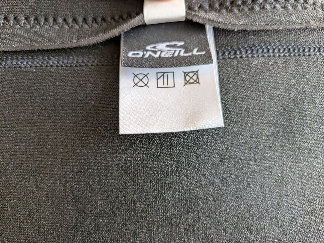 O'Neill ウェットスーツ
