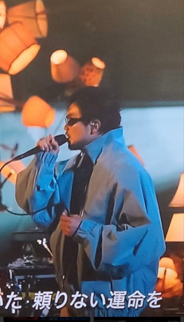 MATERIAL MIX・GIMMICK LINE BIG BLOUSON