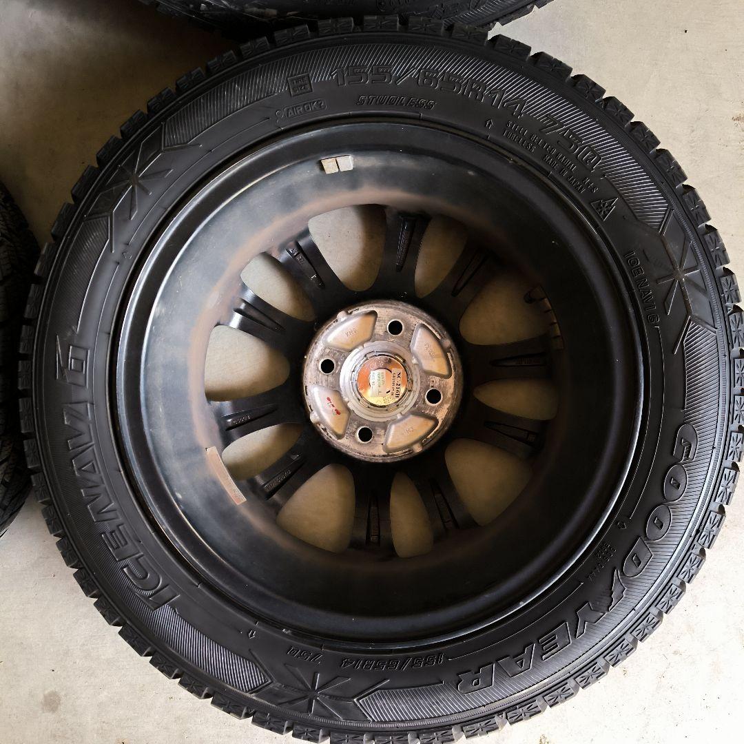 14×4.5jアルミホイール4本　スタッドレスタイヤはオマケです。