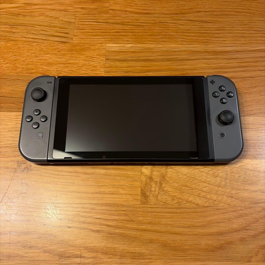 Switch本体、プロコントローラー付き