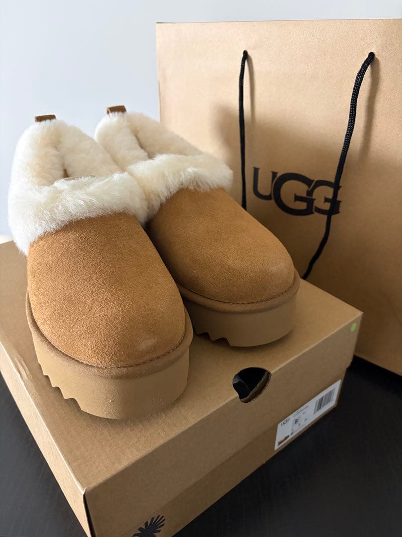 UGG ブラウン ファー付き ムートンブーツ
