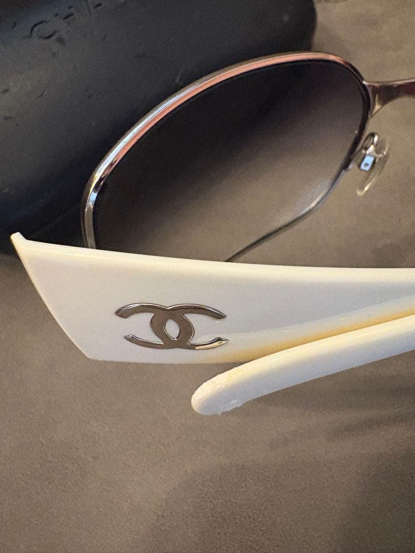 CHANEL グラデーション サングラス