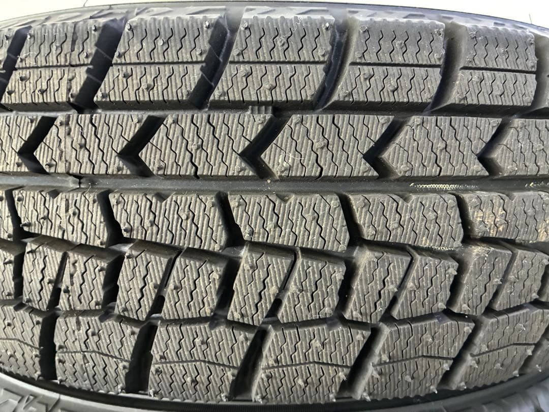 送料込み‼️ 155/65R13 国産 2025年製✨イボイボあり❗️ 冬タイヤ
