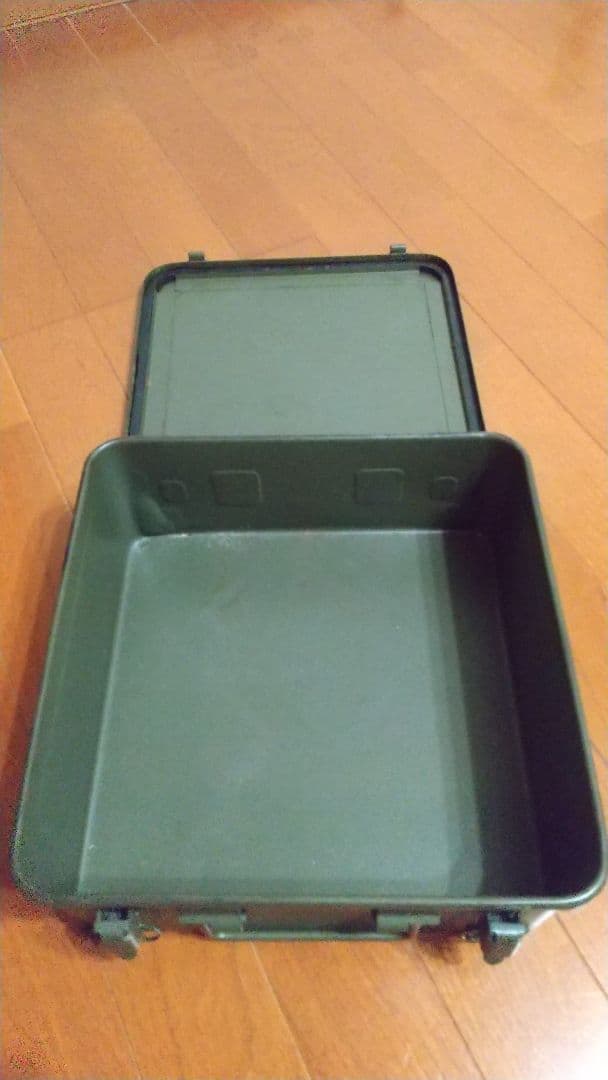 フランス軍 実物 メディカルケース