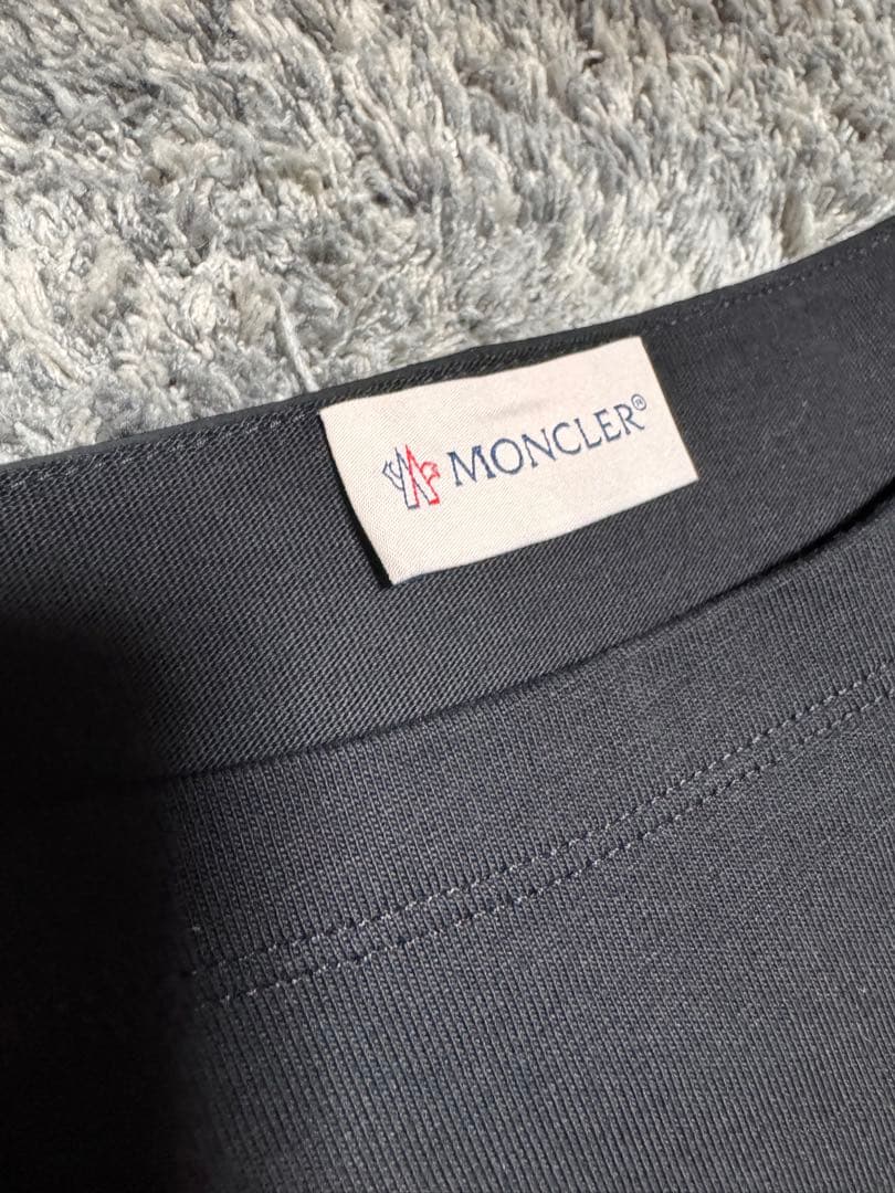 モンクレールMONCLERワンピース