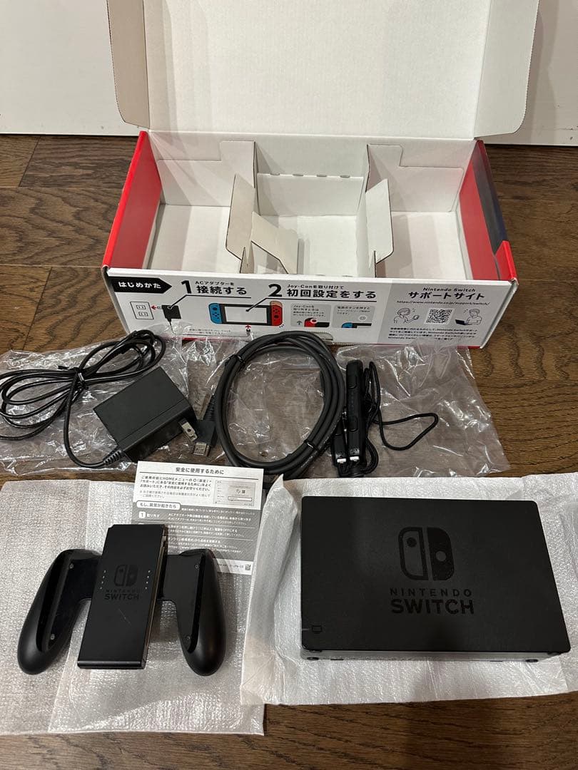 Nintendo ニンテンドー Switch ジョイコン欠品2021年製 002