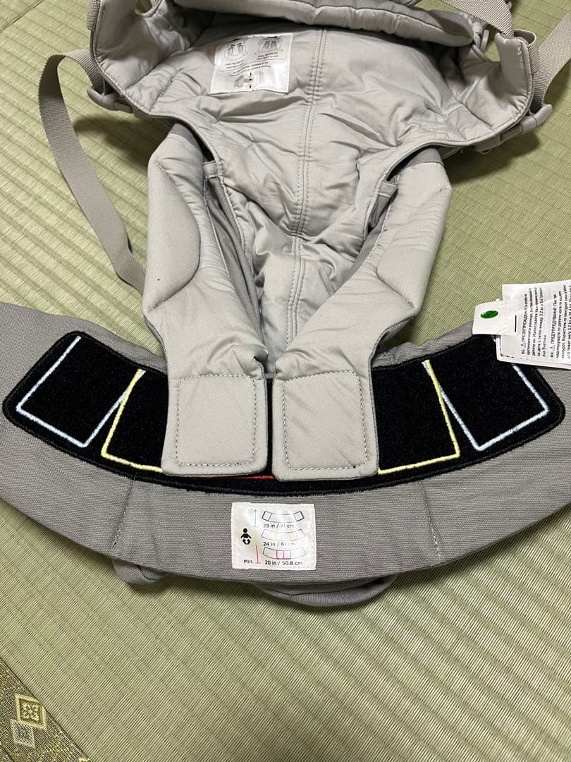 あ*ず様 ほぼ未使用　ergobaby OMNI360