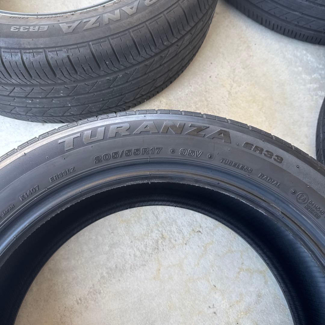 ステップワゴン　ブリヂストン TURANZA ER33 205/55R17