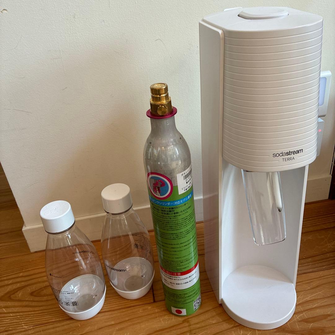 SodaStream TERRA 炭酸水メーカー ガラスボトルガスシリンダー
