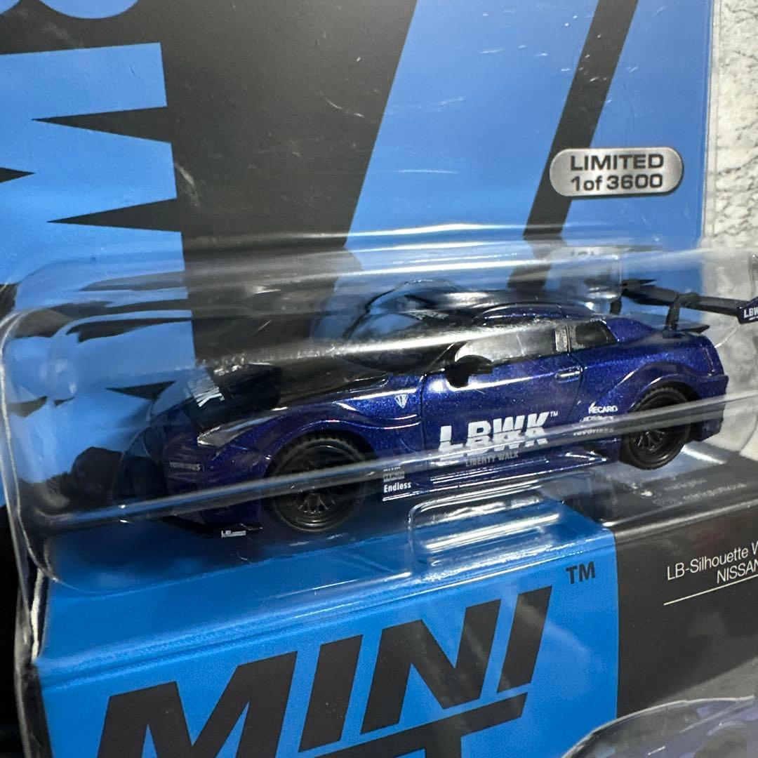 ミニGT LB-SILHOUETTE NISSAN 35GT-RR BLUE