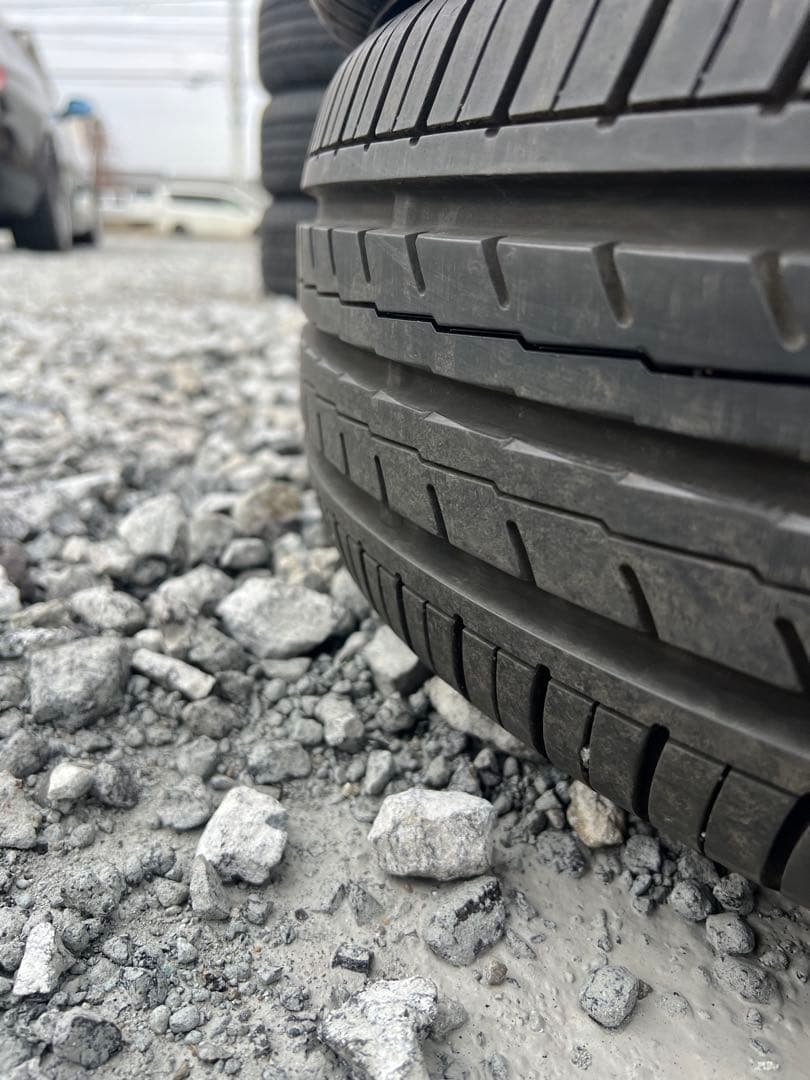 ヨコハマ　ブルーアース es es32 205/65r15 24年製　バリ山