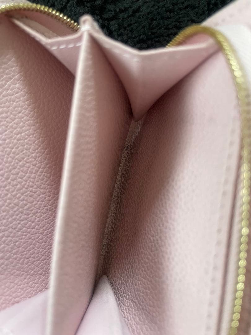 LOUIS VUITTON 二つ折り財布　ポルトフォイユクレア
