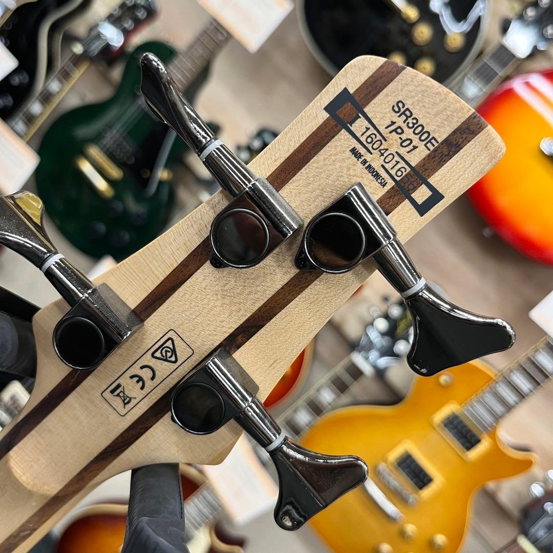 【10949】Ibanez SDGR エレキベース SR300E