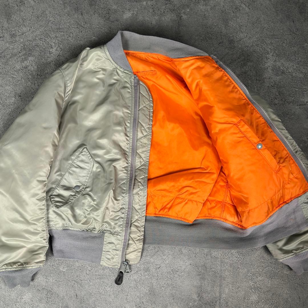ALPHA INDUSTRIES MA-1 フライトジャケット シルバー