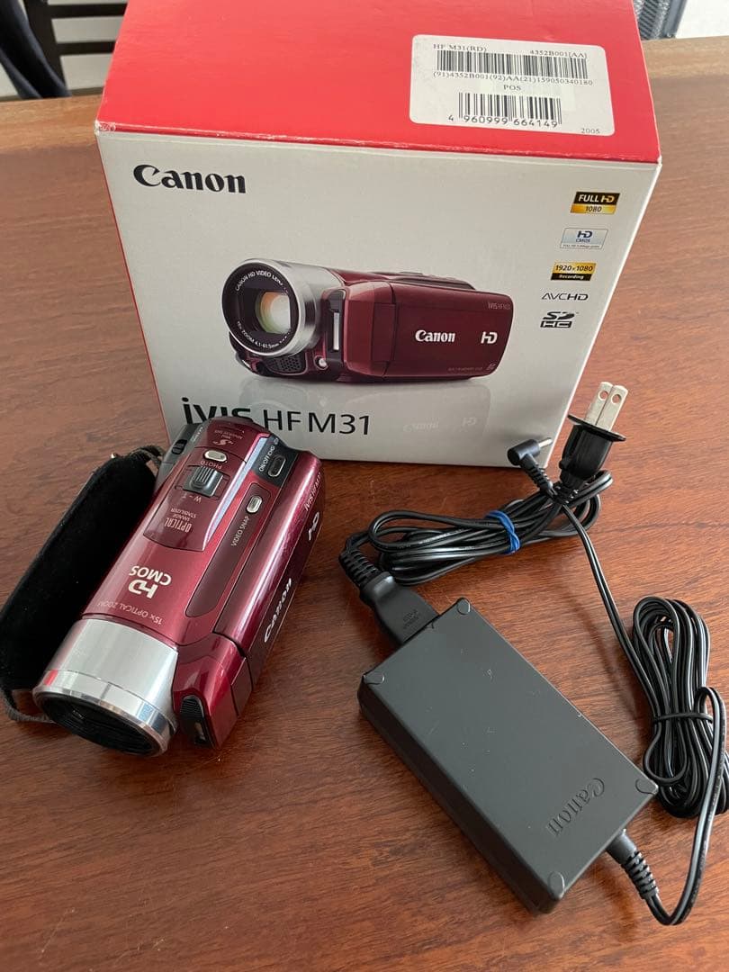 Canon iVIS HF M31 ビデオカメラ 本体/バッテリー2個付き