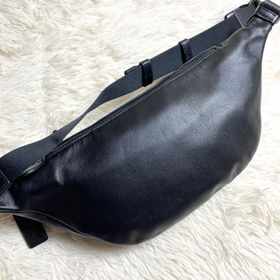 【美品】COACH ボディバッグ シグネチャー チャコール