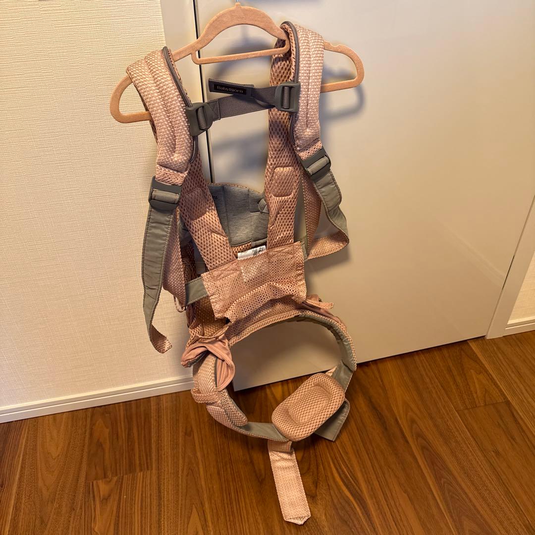 BabyBjörn 抱っこ紐 ピンク メッシュ　ベビーキャリア　HARMONY