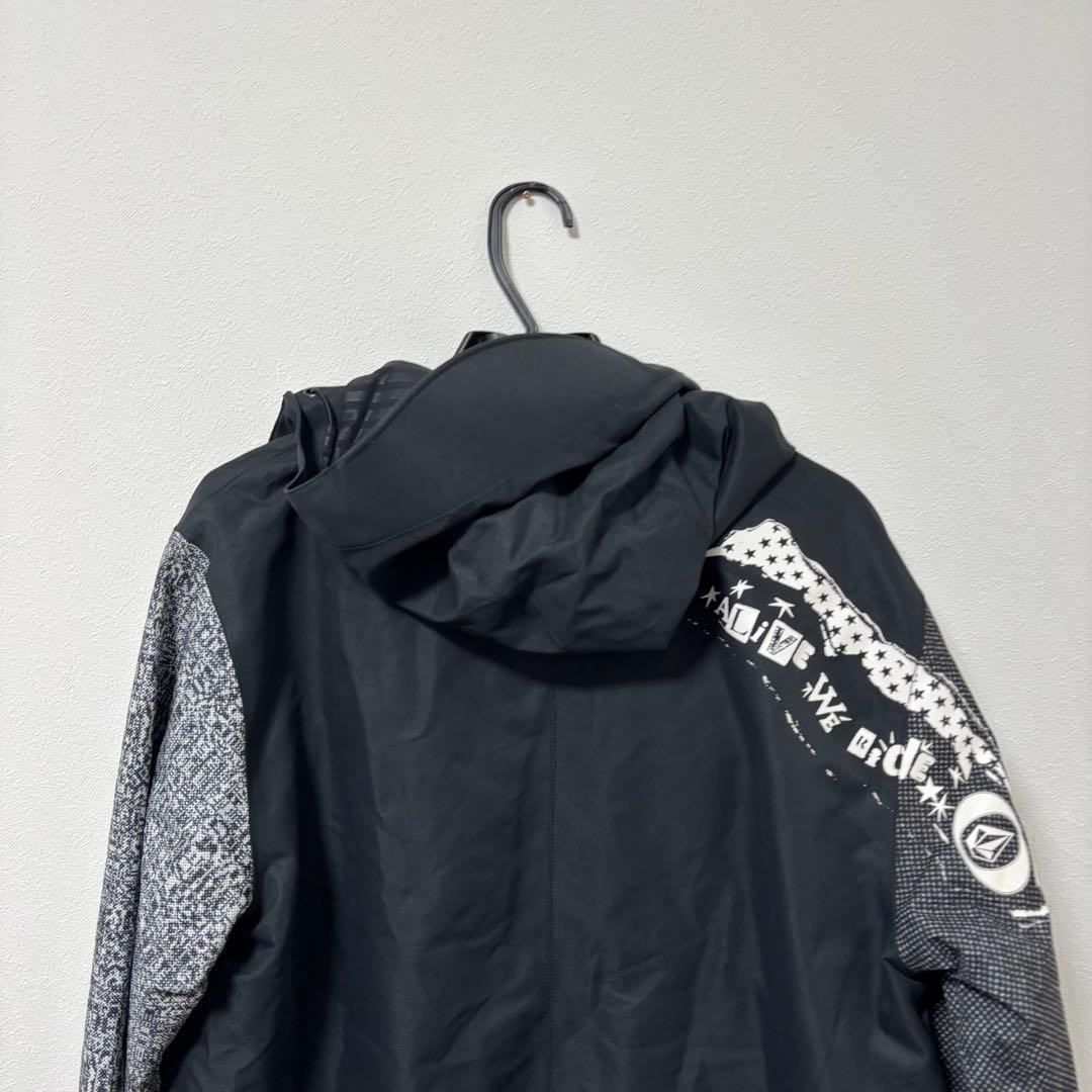 VOLCOM スノーボードウェア　ジャケット　メンズ　M ブラック　スキーウェア