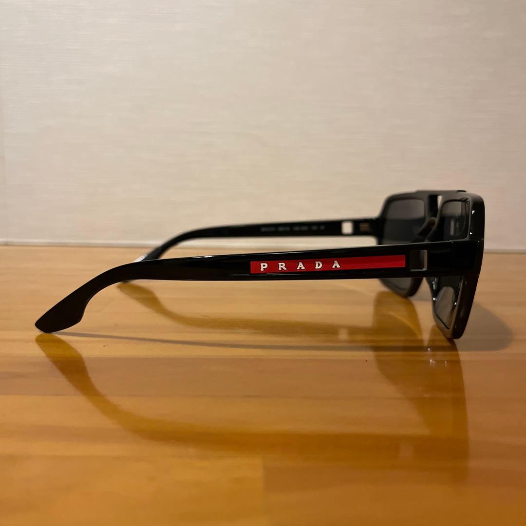 K*T様 PRADA リネアロッサ サングラス