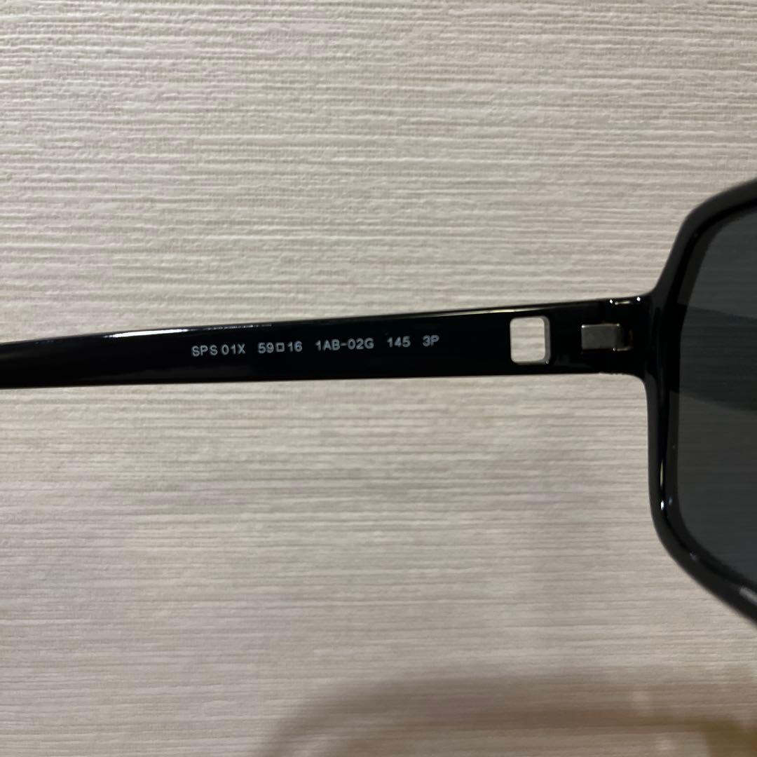 K*T様 PRADA リネアロッサ サングラス