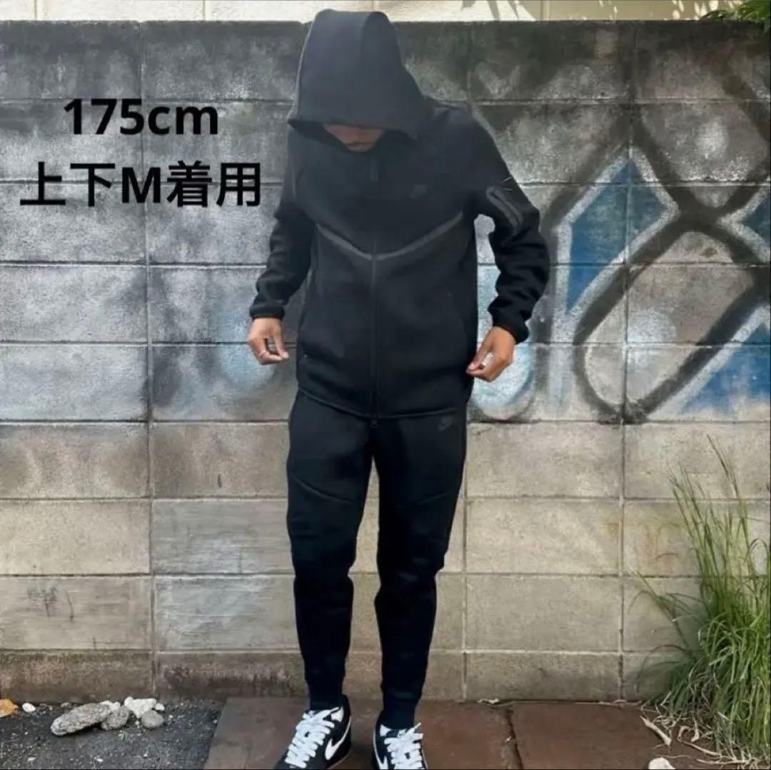 k*u様 NIKEテックフリース 上下セット（M）