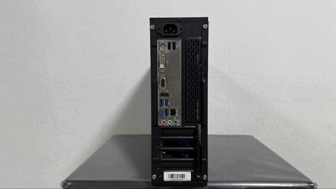 t*l様 高性能コンパクトPC Ryzen3 2200G/8GB/1TB