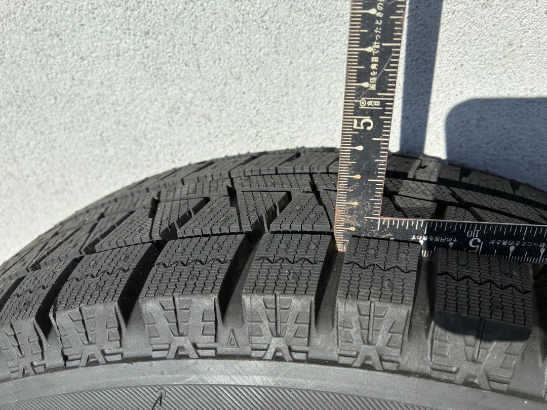 ⭐︎専用⭐︎185/70R14のホイール付きスタッドレスタイヤ4本セット