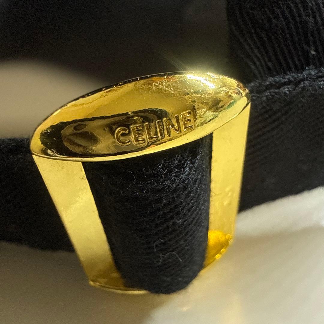 CELINE ブラック ロゴキャップ