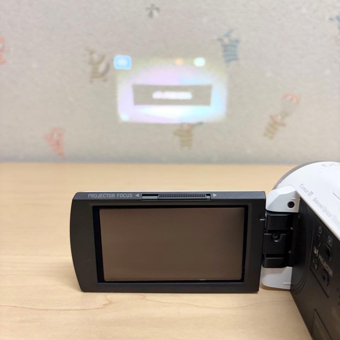 SONY ビデオカメラ　HDR-PJ680 プロジェクター機能付 ホワイト
