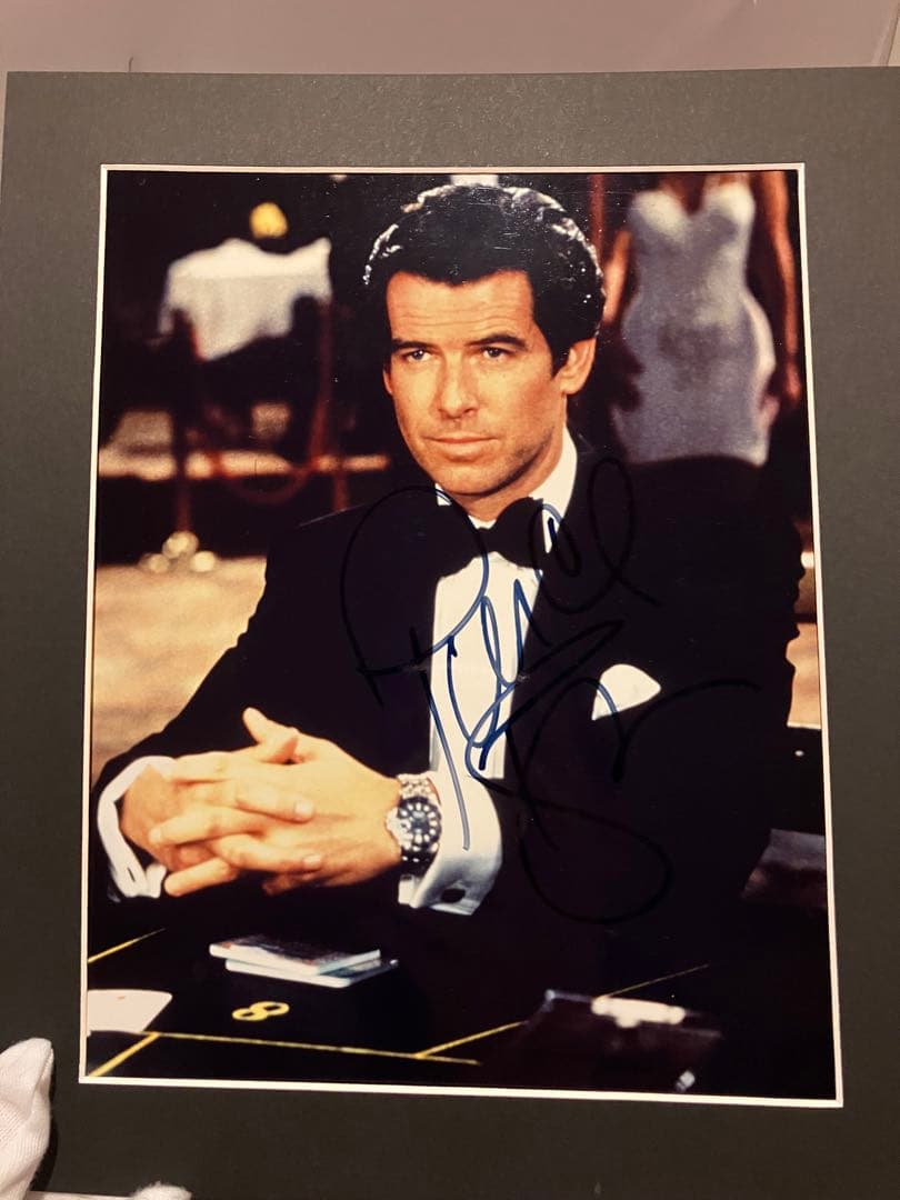 ピアース・ブロスナン直筆サイン入8x10インチ写真額 ジェームズ・ボンド 007