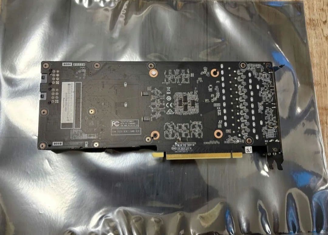 NVIDIA RTX 3070 グラフィックボード 本体