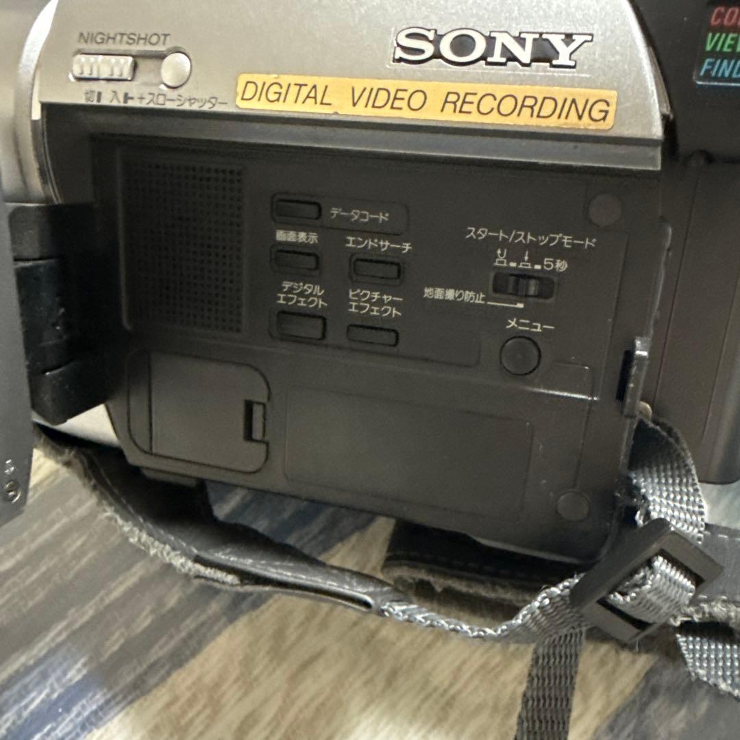 8mmテープのダビングに！ SONY ビデオカメラ DCR-TRV310