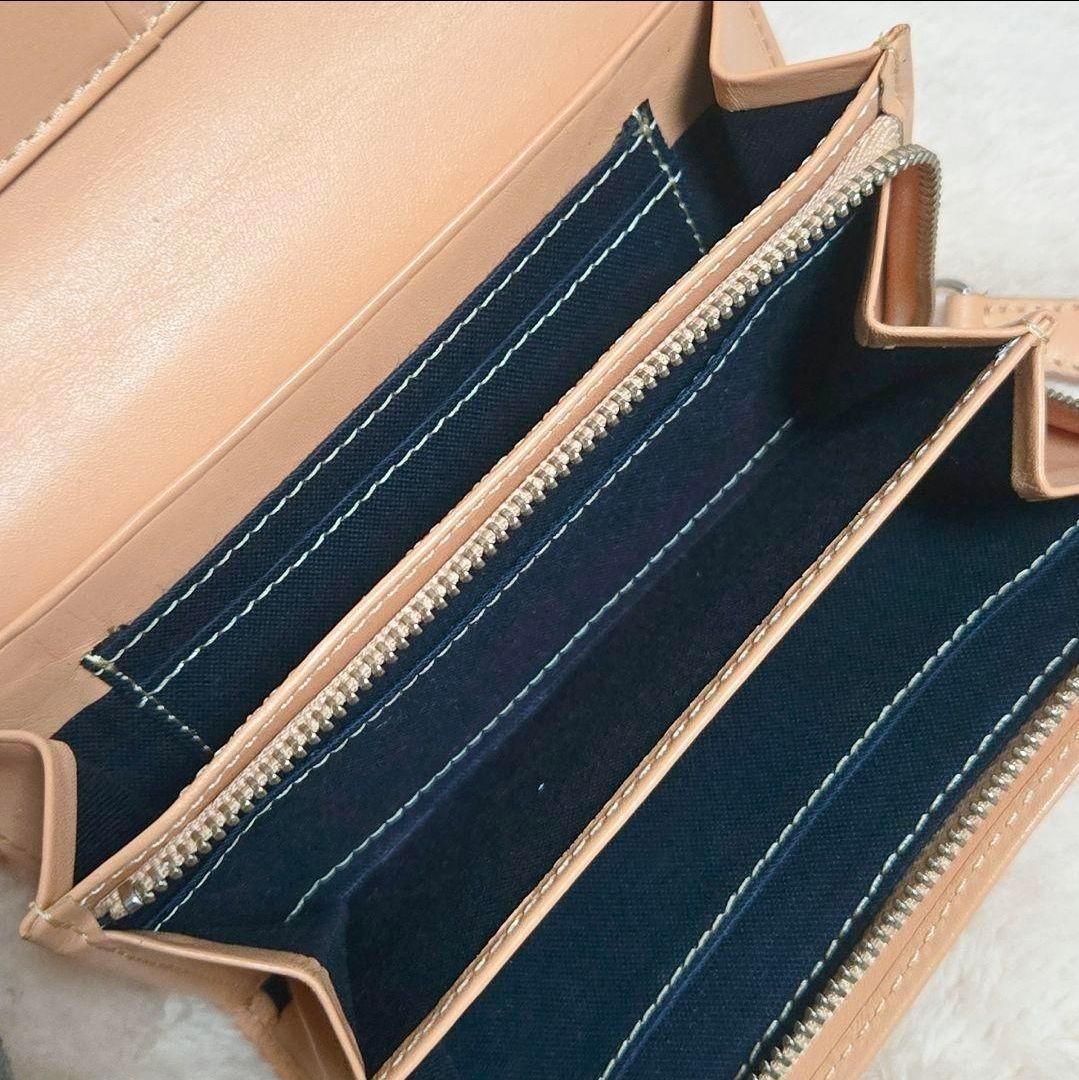 美品✨Vivienne Westwood 二つ折り財布 ハート オーヴ レザー