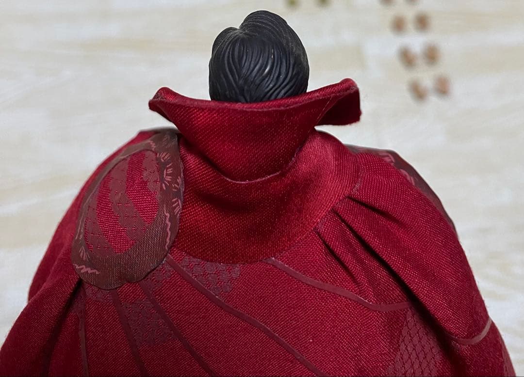MAFEX ドクターストレンジ フィギュア アベンジャーズ インフィニティウォー