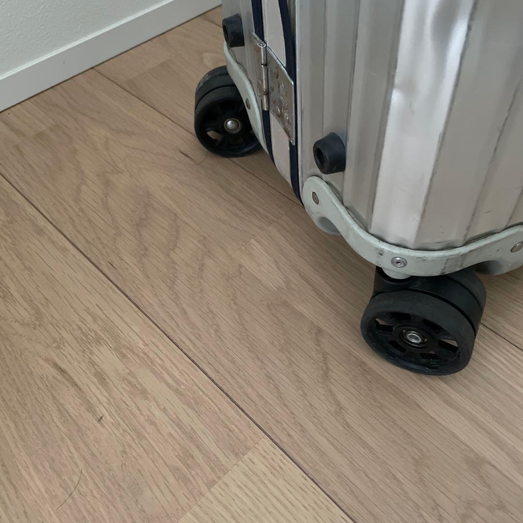 【廃番】RIMOWA シルバーインテグラル 82L 4輪