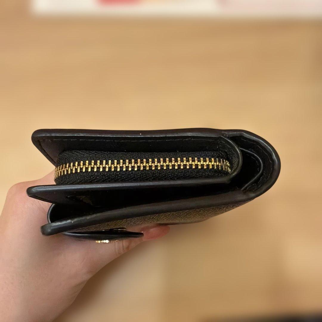正規品 COACH 二つ折り財布 ブラウン ブラック シグネチャー