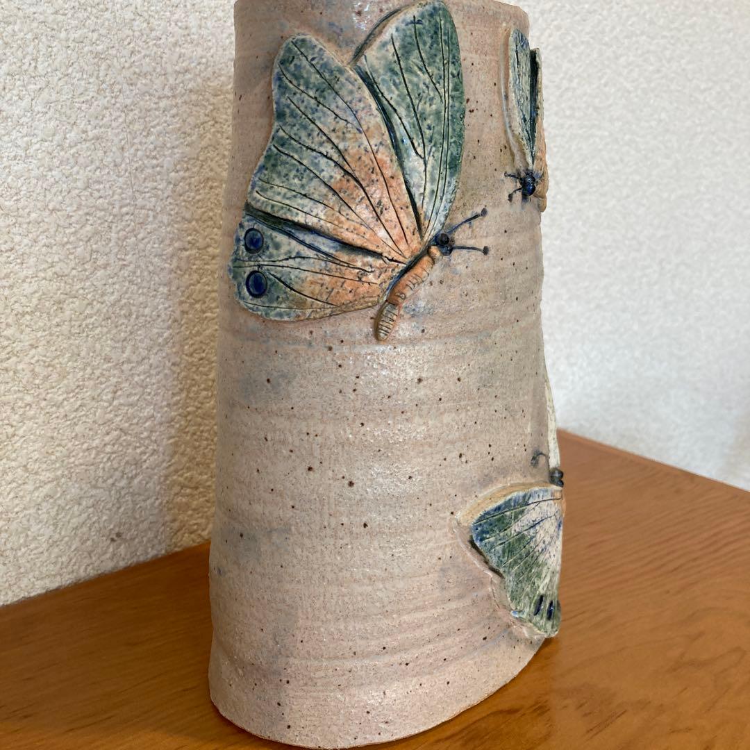 花器②　花瓶　フラワーベース　陶器　手作り　作家　蝶　一点物