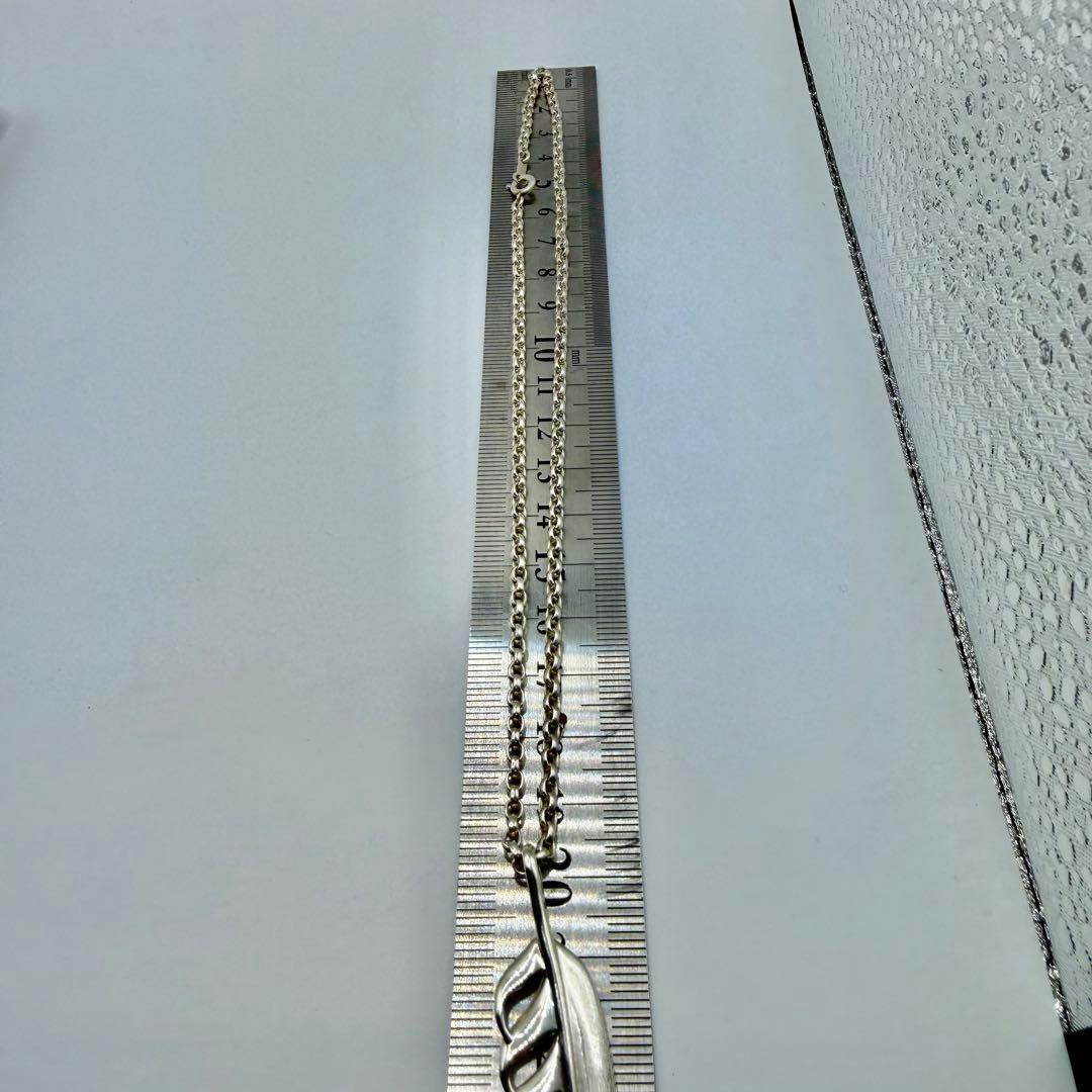 美品　TJK k10メタル付きシルバーフェザー60mm シルバーチェーン付き