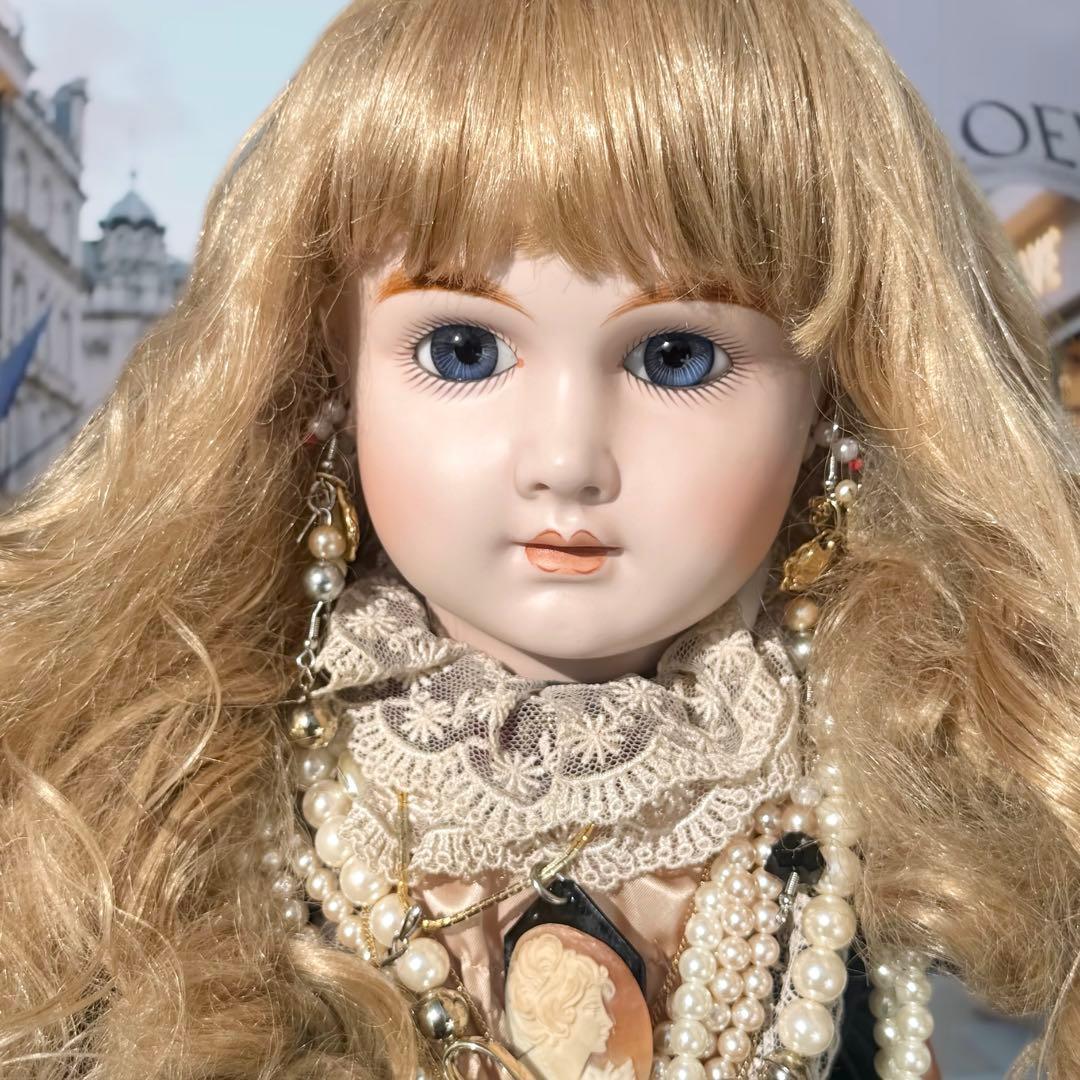 ビスクドール アーテー ピンク ドレス ホワイト 花飾り ボネ 証明書付 カメオ