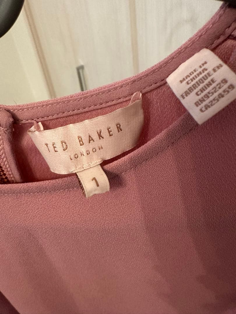 未着用★TedBaker★Ashleyyドレス　ワンピース