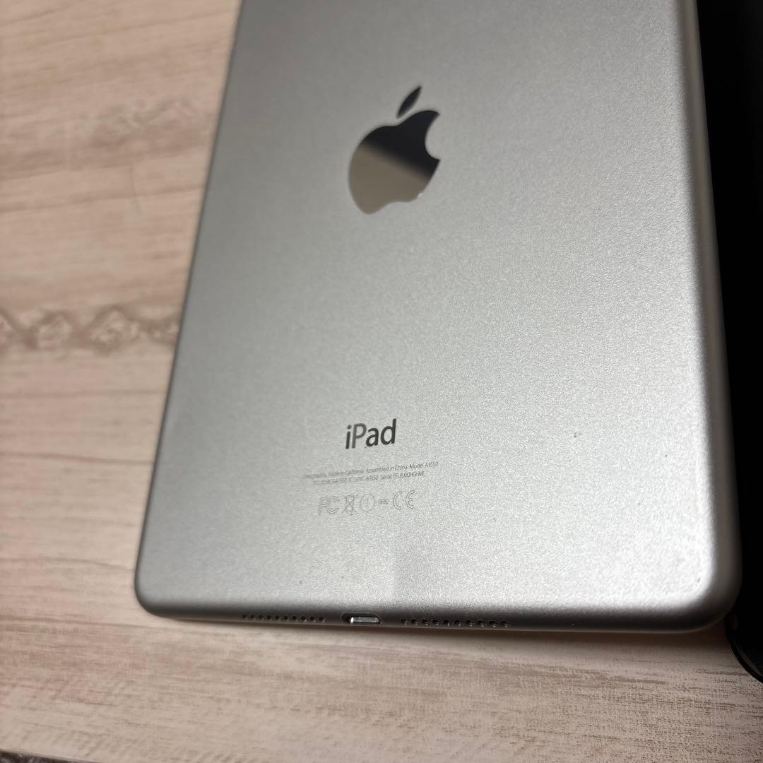 iPad mini 4 Cellularモデル　SIMフリー　64GB