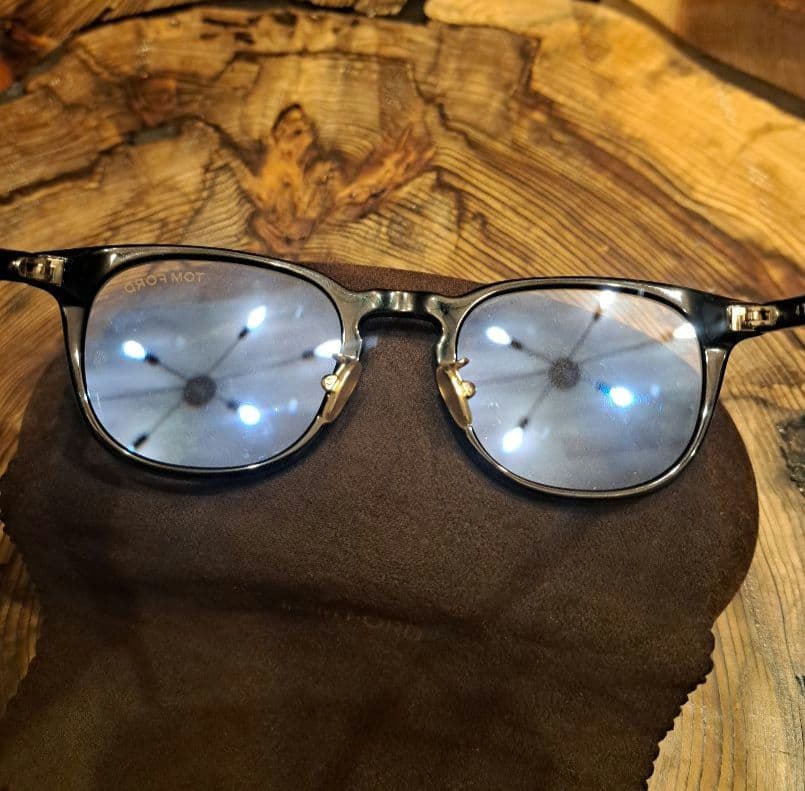 美品 TOM FORD サングラス TF5725-D-B 001 トムフォード