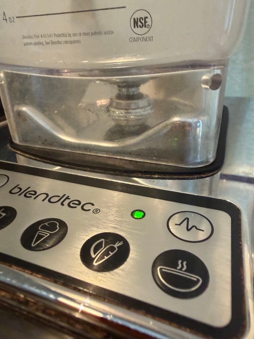 家庭用Blendtec ブレンダー 防音カバー付 動作OK スムージー店使用品