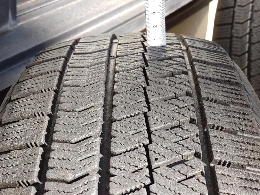 ブリヂストンBLIZZAK VRX2 185/60R15 2023年製4本送料込