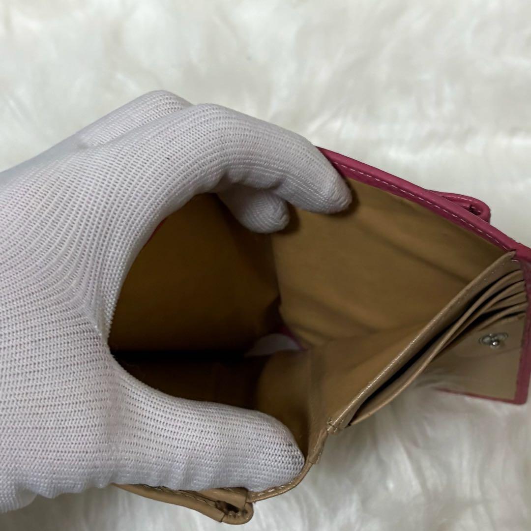 【美品】ヴィヴィアン レザー 二つ折り財布 オーブ ロゴ コンパクト がま口
