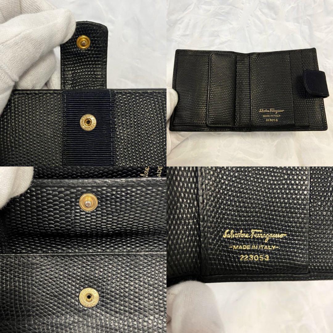 【良品】 Salvatore Ferragamo 黒 二つ折り財布 ゴールド金具